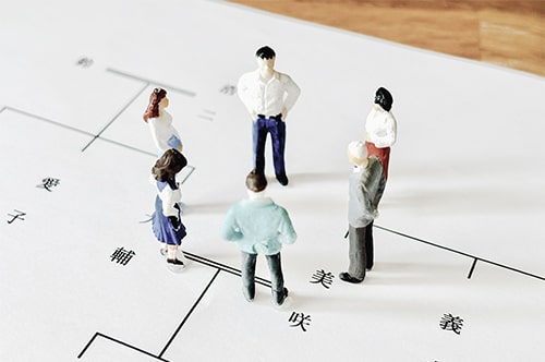 相続人調査は自分でできる? 流れや注意点、弁護士に依頼するメリット
